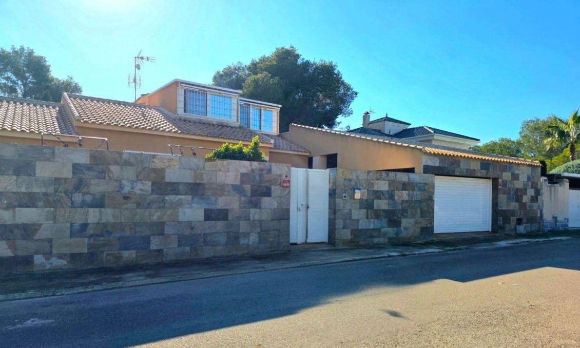 Resale - Townhouse -
Orihuela Costa - Altos De Campoamor