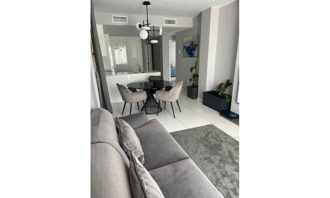 Használt Ingatlanok - Apartman -
Orihuela Costa - Las Filipinas