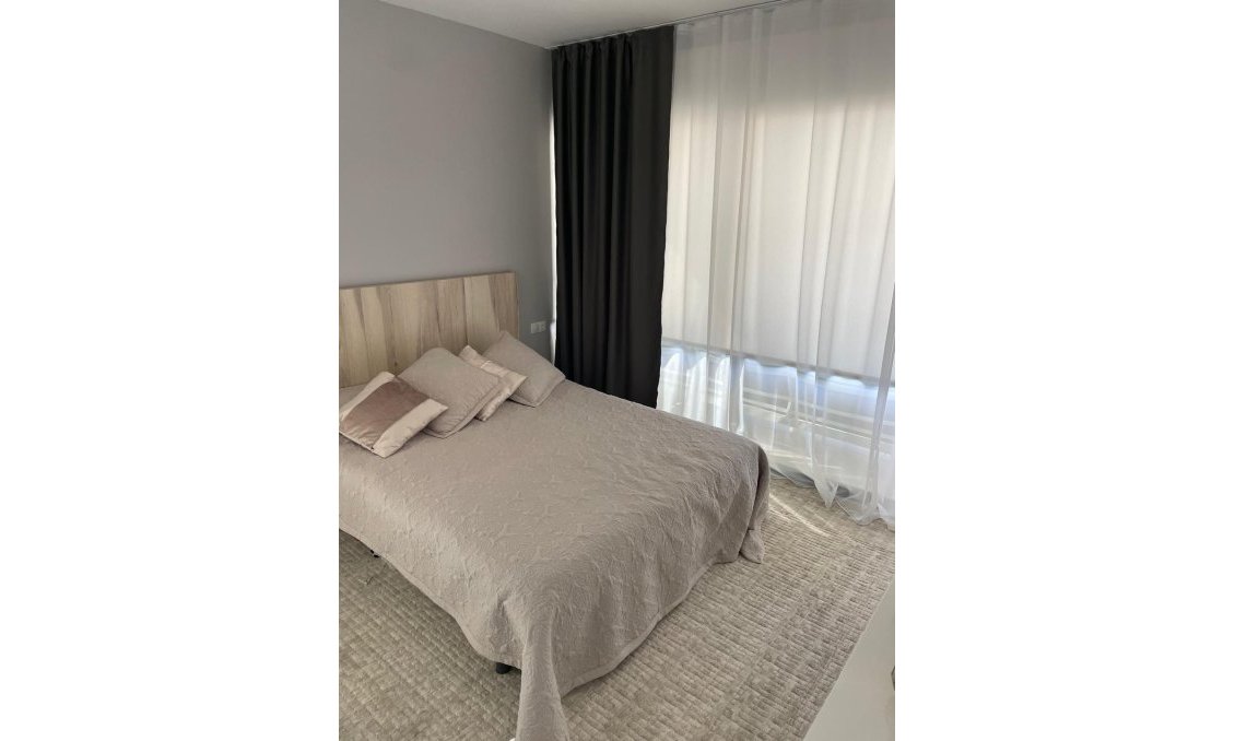 Használt Ingatlanok - Apartman -
Orihuela Costa - Las Filipinas