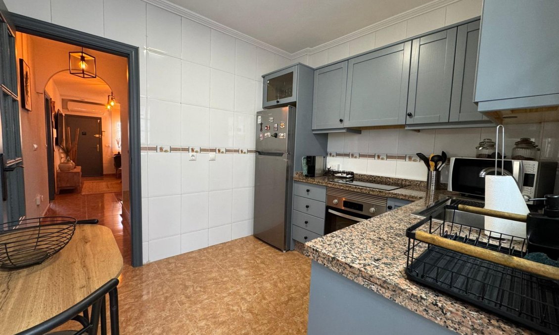 Resale - Townhouse -
Orihuela Costa - Los Dolses