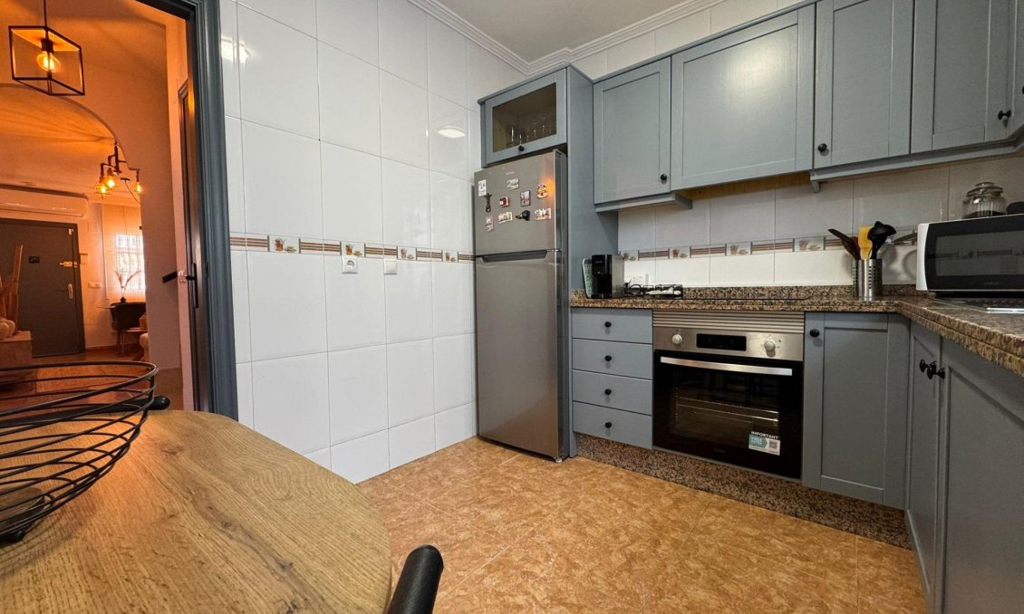 Resale - Townhouse -
Orihuela Costa - Los Dolses