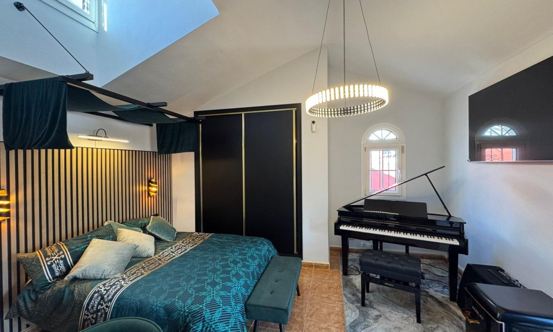 Resale - Townhouse -
Orihuela Costa - Los Dolses