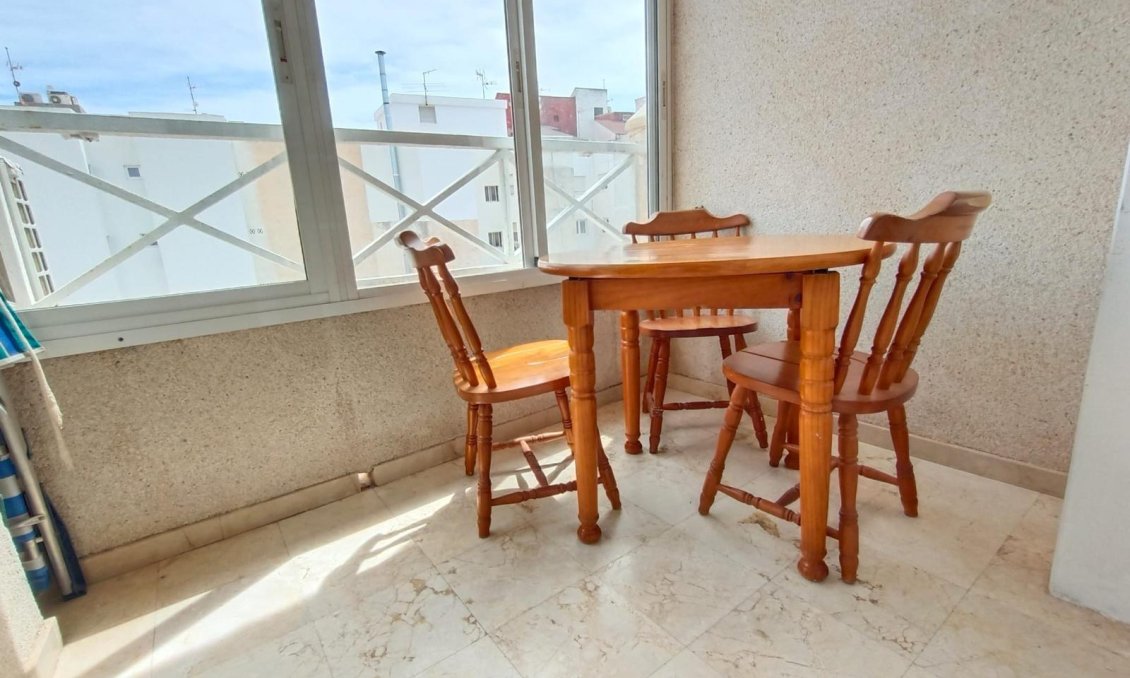 Resale - Apartment -
Torrevieja - Playa de los Locos