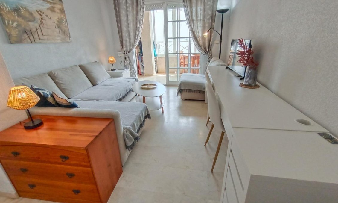 Resale - Apartment -
Torrevieja - Playa de los Locos