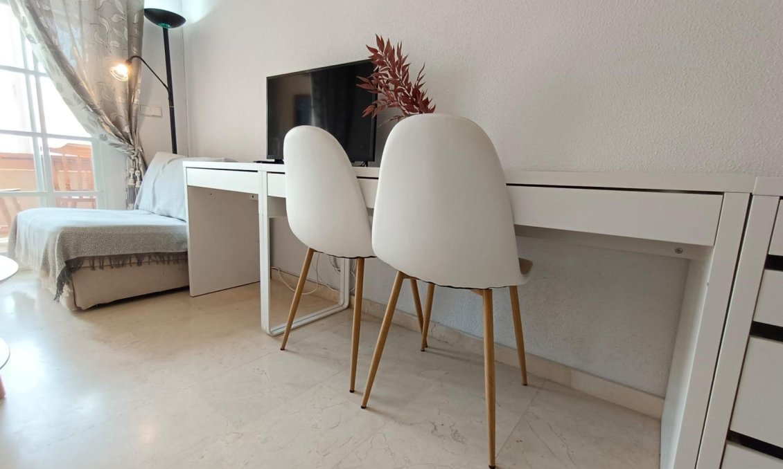 Resale - Apartment -
Torrevieja - Playa de los Locos
