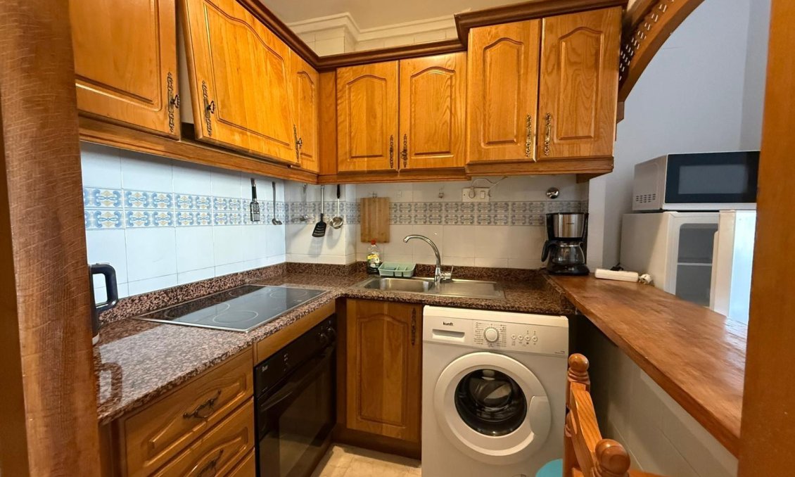 Resale - Apartment -
Torrevieja - Playa de los Locos