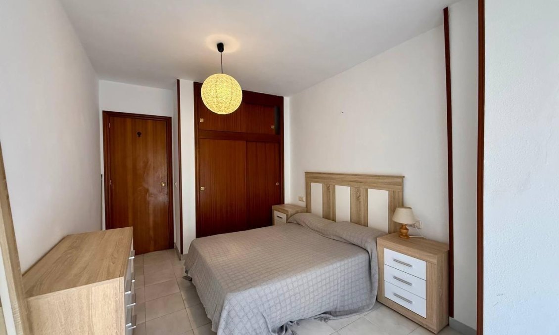 Használt Ingatlanok - Apartman -
Torrevieja - Playa del Cura