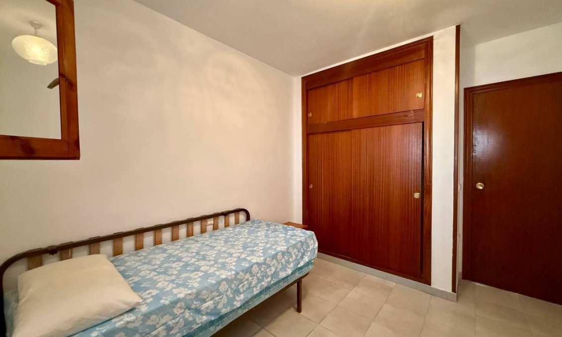 Használt Ingatlanok - Apartman -
Torrevieja - Playa del Cura