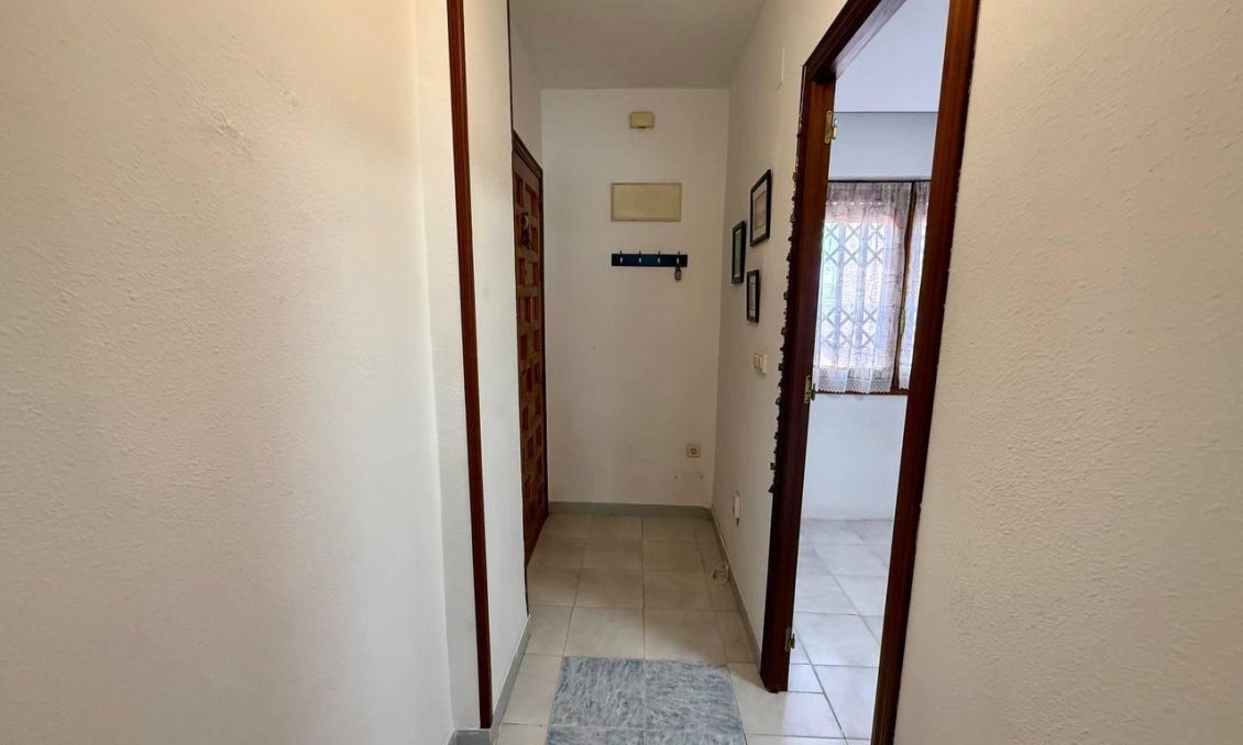 Használt Ingatlanok - Apartman -
Torrevieja - Playa del Cura