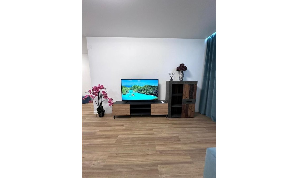 Revente - Appartement -
Torrevieja - Estacion De Autobuses