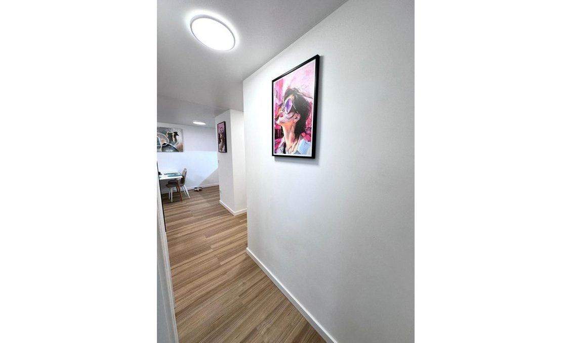 Revente - Appartement -
Torrevieja - Estacion De Autobuses