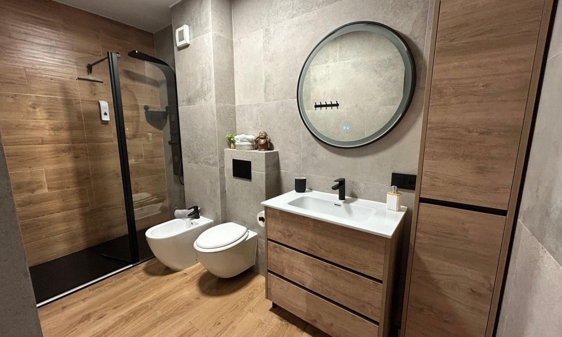 Resale - Apartment -
Torrevieja - Estacion De Autobuses