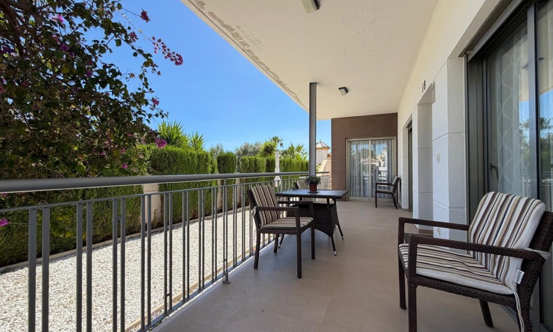 Használt Ingatlanok - Villa -
Ciudad Quesada - Dona Pepa