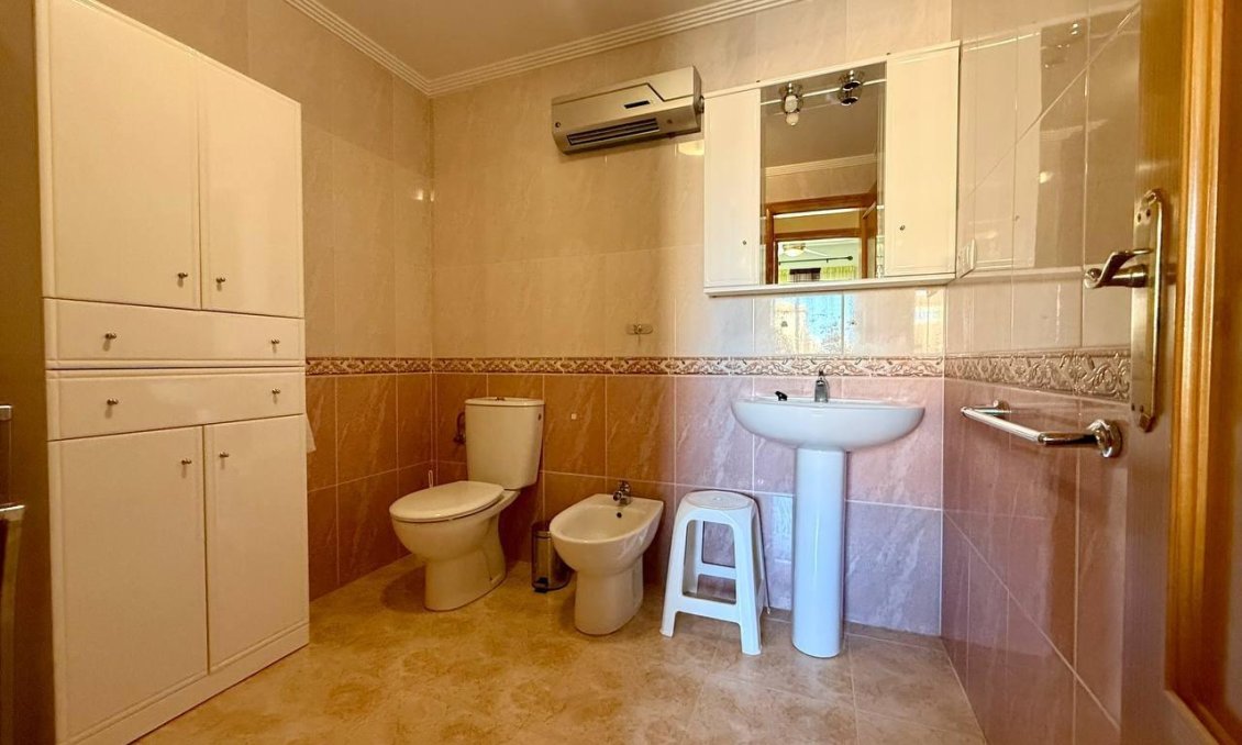 Resale - Apartment -
Orihuela - Los Balcones Y Los Altos