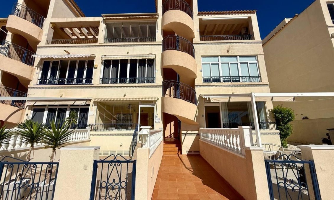 Resale - Apartment -
Orihuela - Los Balcones Y Los Altos