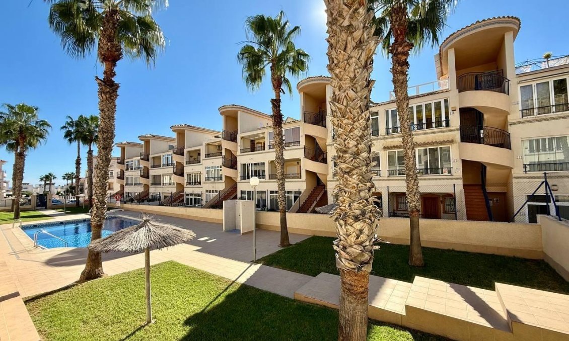 Resale - Apartment -
Orihuela - Los Balcones Y Los Altos