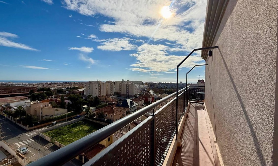 Resale - Penthouse -
Torrevieja - Nueva Torrevieja