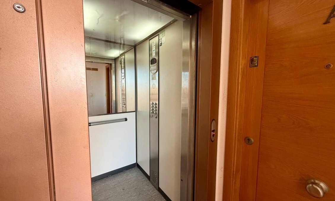 Resale - Penthouse -
Torrevieja - Nueva Torrevieja