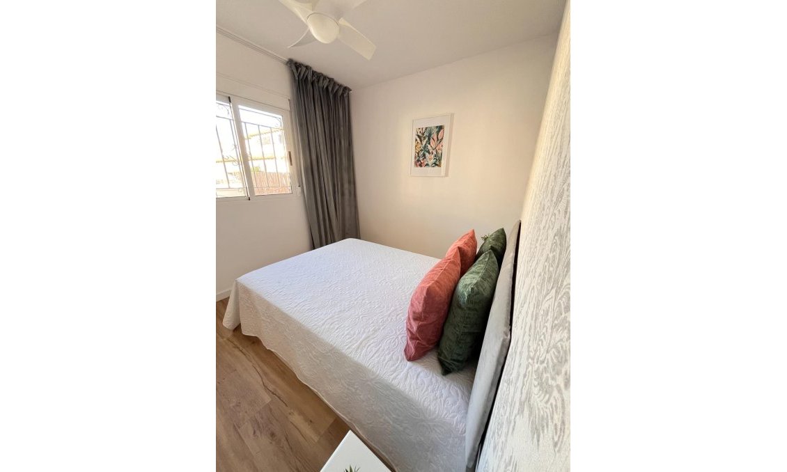 Resale - Duplex -
Orihuela - Urbanización Perla Del Mar