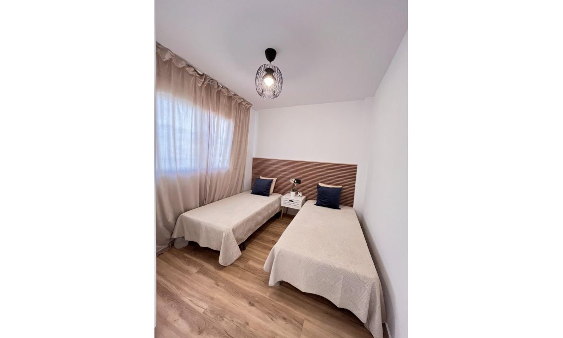 Resale - Duplex -
Orihuela - Urbanización Perla Del Mar