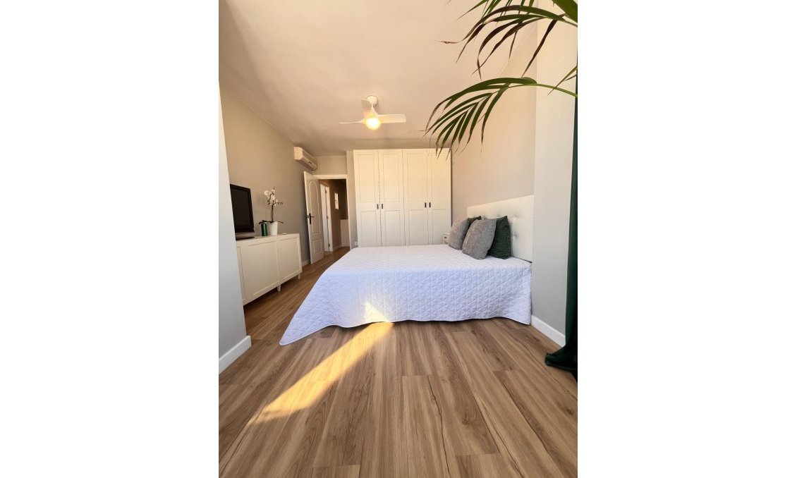 Resale - Duplex -
Orihuela - Urbanización Perla Del Mar
