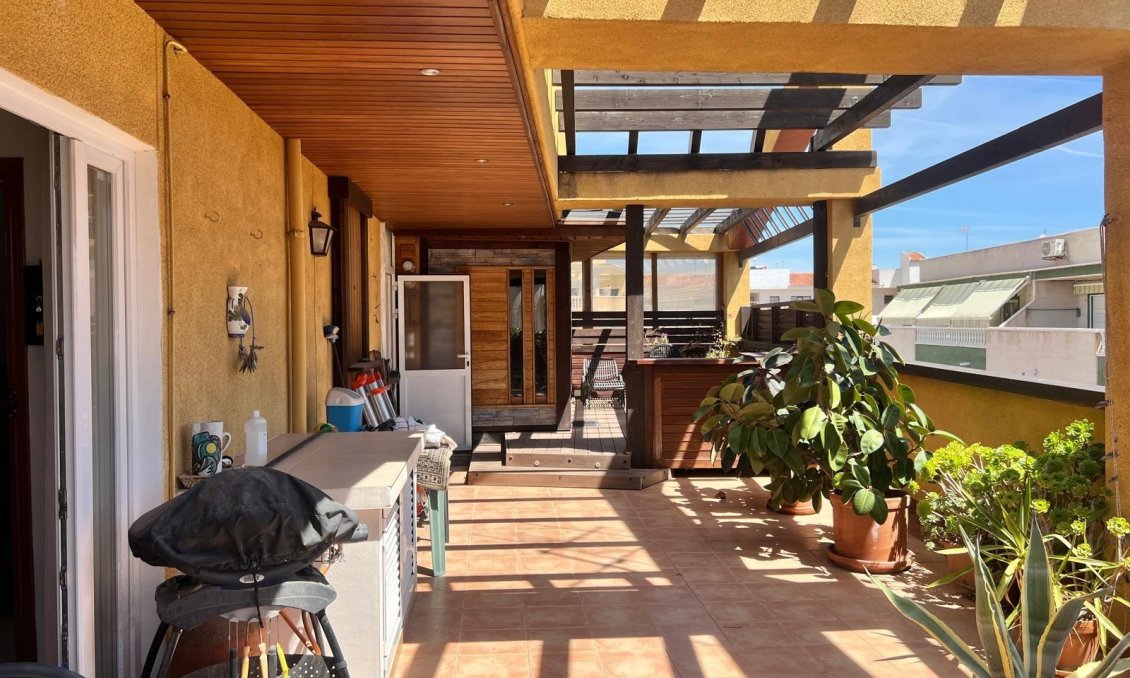 Wiederverkauf - Wohnung -
Torrevieja - Centro