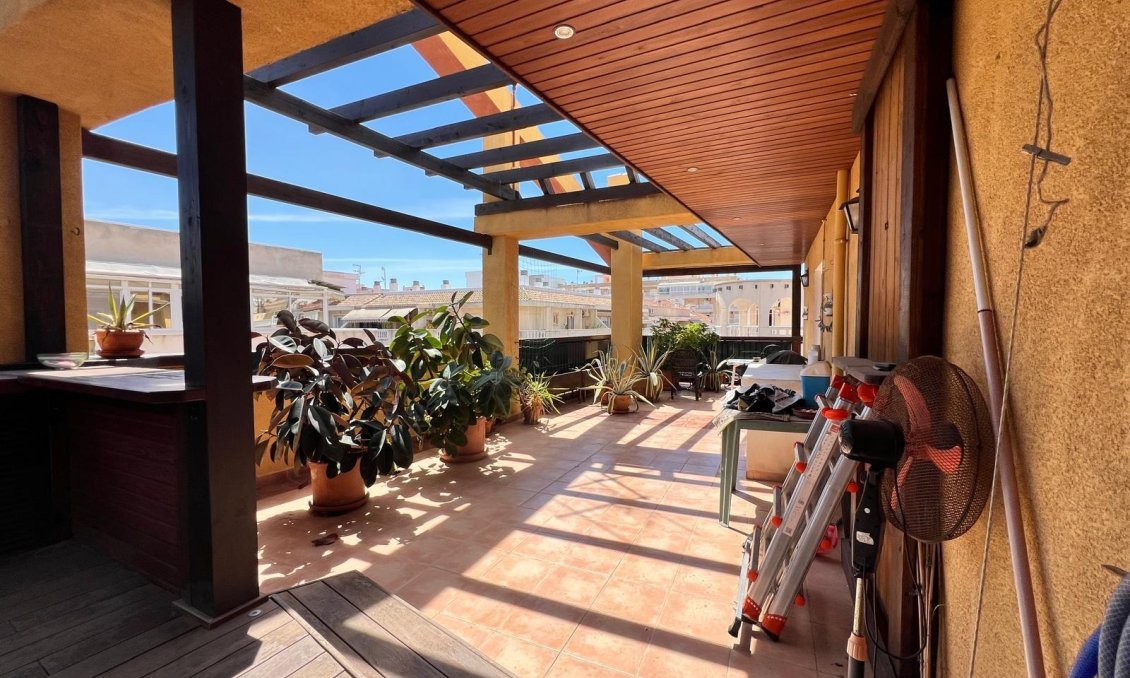 Wiederverkauf - Wohnung -
Torrevieja - Centro