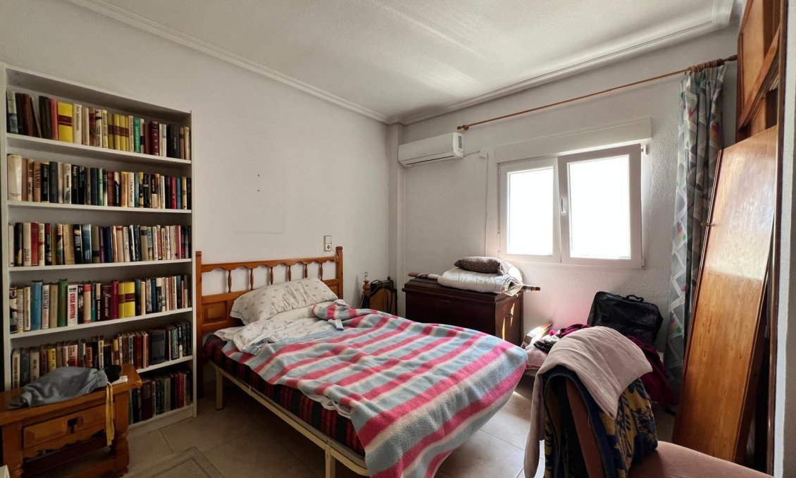 Wiederverkauf - Wohnung -
Torrevieja - Centro
