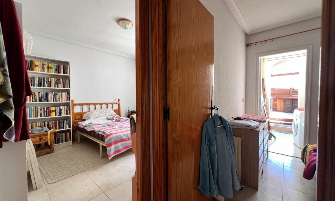 Wiederverkauf - Wohnung -
Torrevieja - Centro