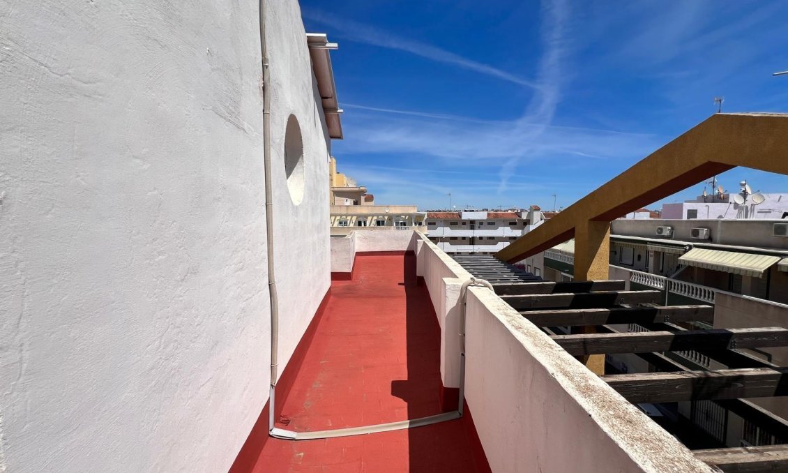 Wiederverkauf - Wohnung -
Torrevieja - Centro