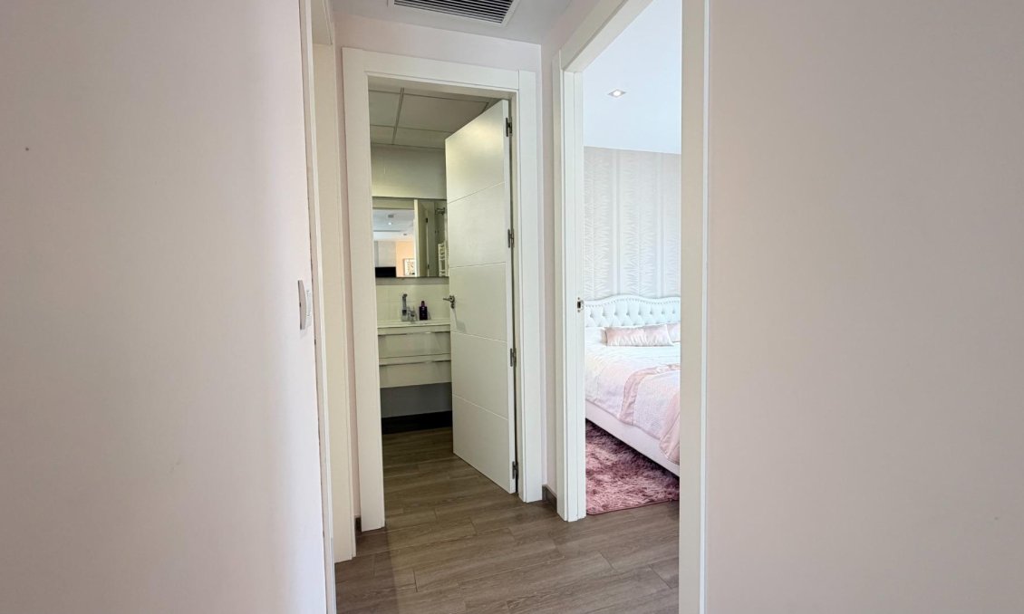 Resale - Villa -
Torrevieja - Aguas Nuevas