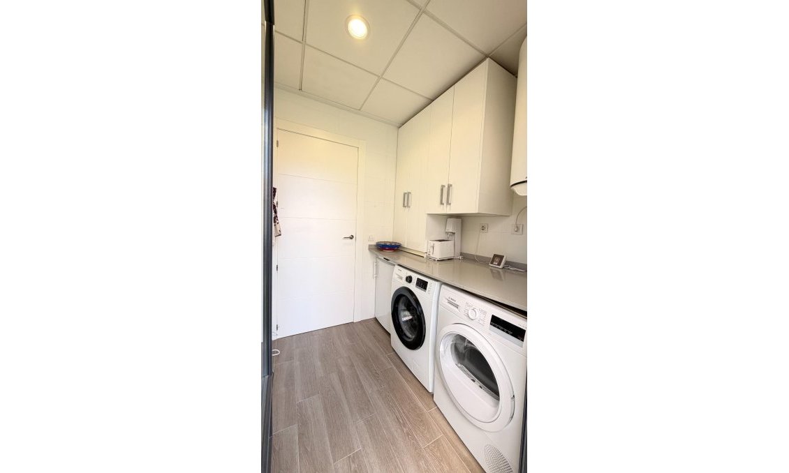 Resale - Villa -
Torrevieja - Aguas Nuevas