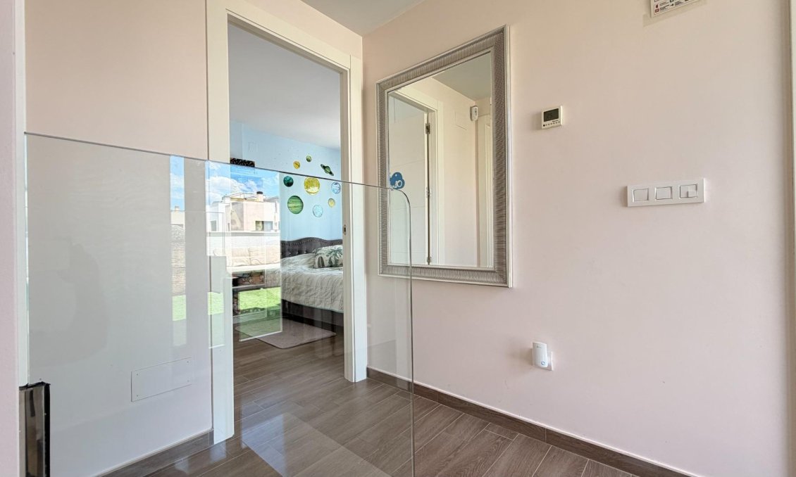 Resale - Villa -
Torrevieja - Aguas Nuevas