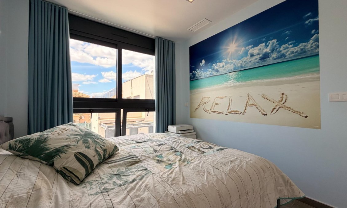 Resale - Villa -
Torrevieja - Aguas Nuevas