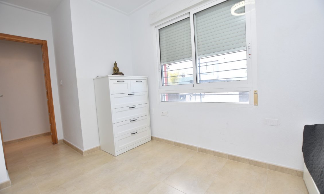 Resale - Villa -
Algorfa - Inland