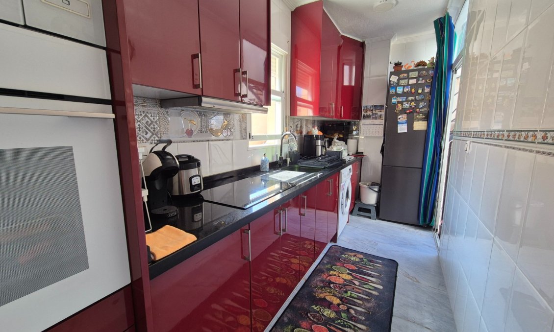 Segunda mano - Bungalow -
Torrevieja - Costa Blanca