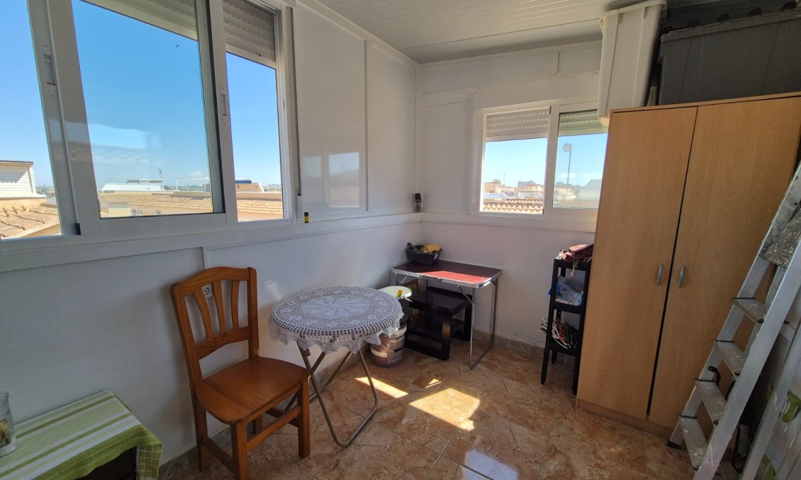 Segunda mano - Bungalow -
Torrevieja - Costa Blanca