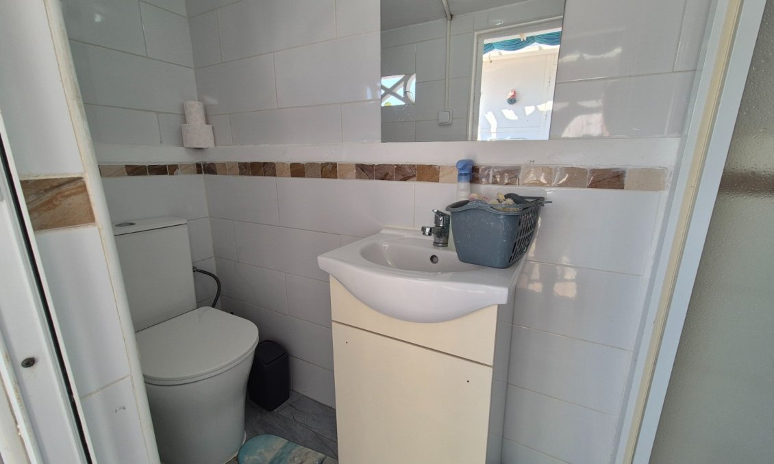 Segunda mano - Bungalow -
Torrevieja - Costa Blanca