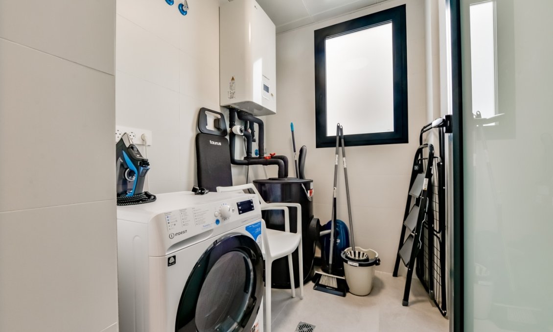 Resale - Apartment -
Alfas del Pí - Albir