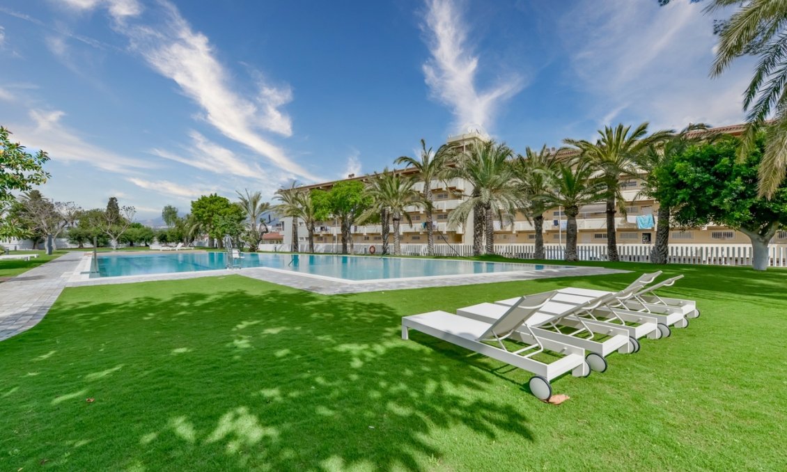Resale - Apartment -
Alfas del Pí - Albir