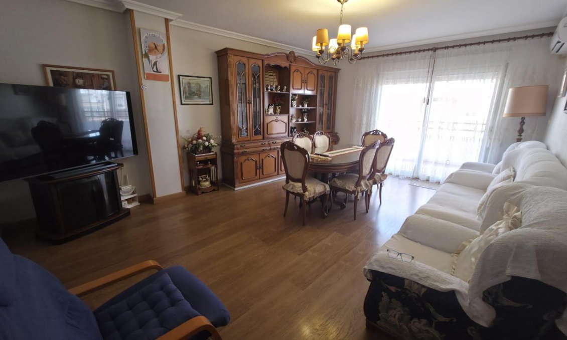 Resale - Apartment -
Torrevieja - Acequion