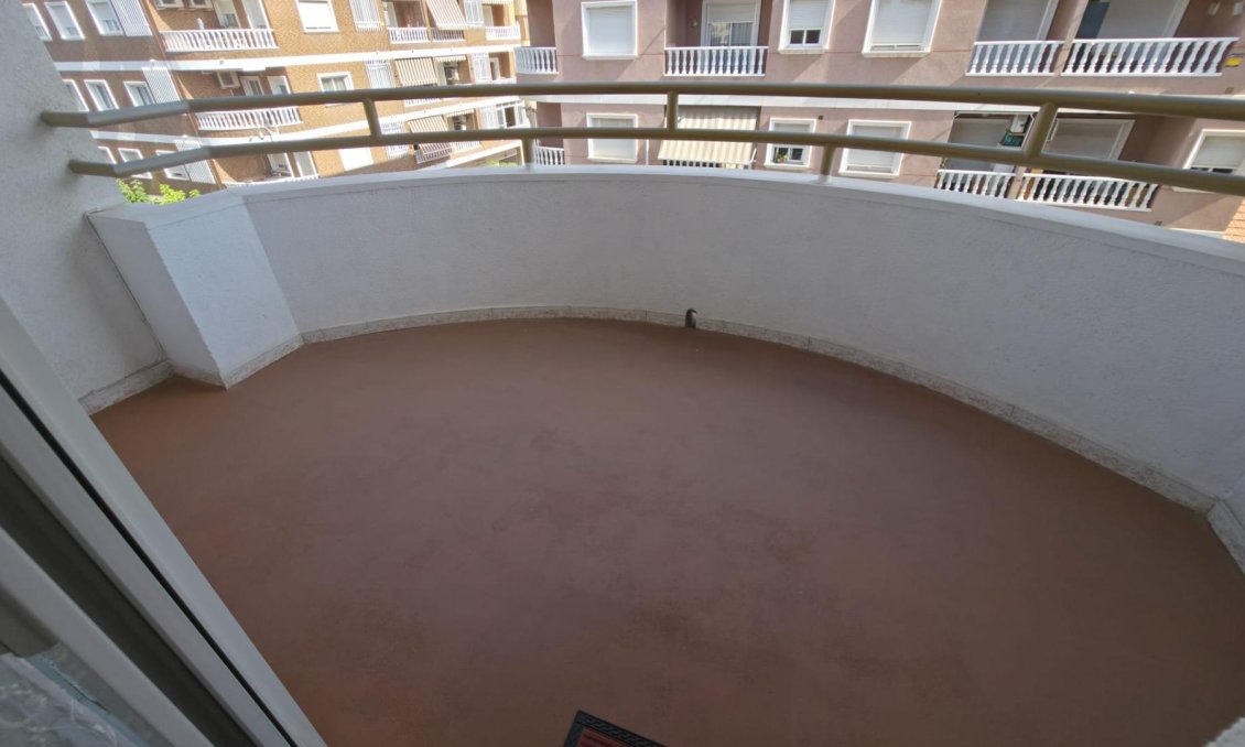 Resale - Apartment -
Torrevieja - Acequion