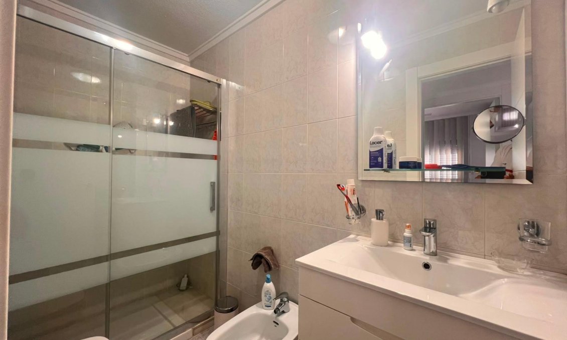 Használt Ingatlanok - Bungaló -
Torrevieja - Torrejón