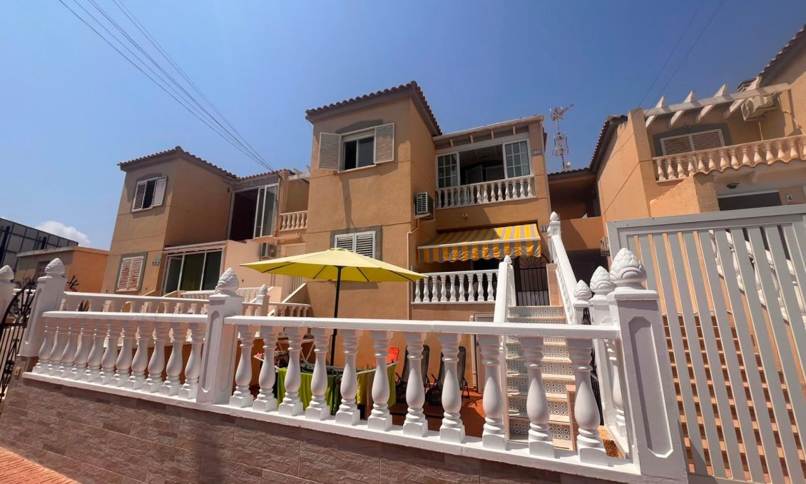 Használt Ingatlanok - Bungaló -
Torrevieja - Torrejón