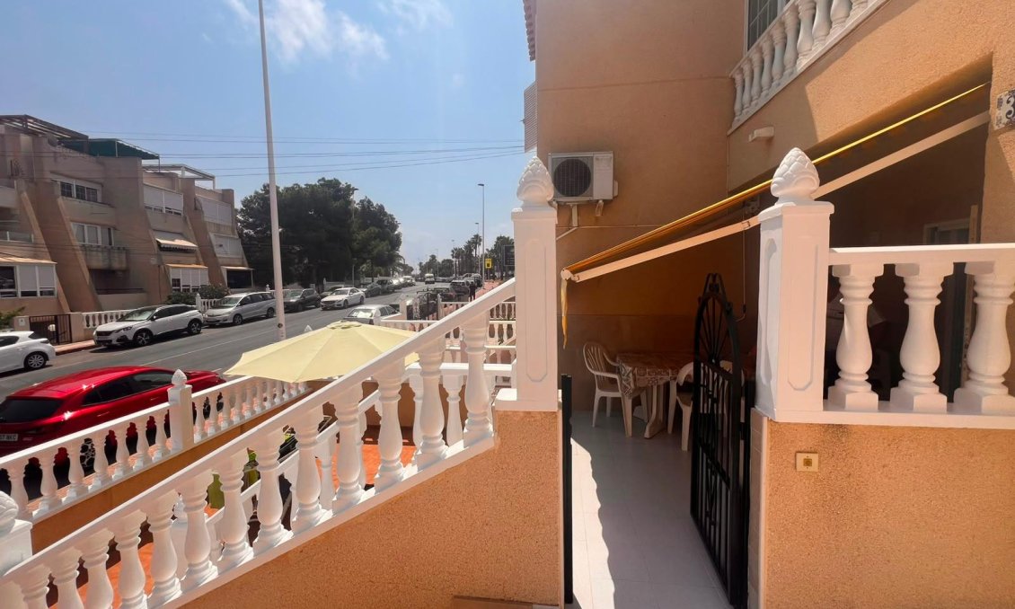 Használt Ingatlanok - Bungaló -
Torrevieja - Torrejón