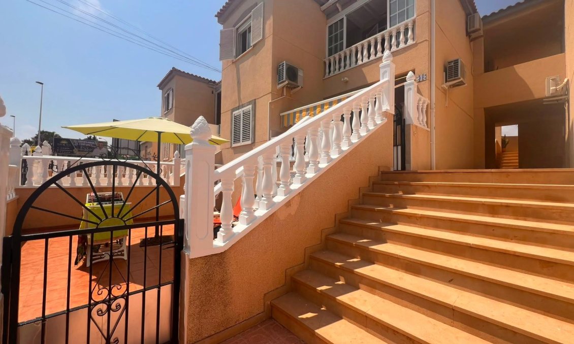 Használt Ingatlanok - Bungaló -
Torrevieja - Torrejón