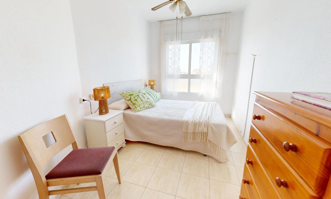 Resale - Apartment -
Torrevieja - Estacion De Autobuses