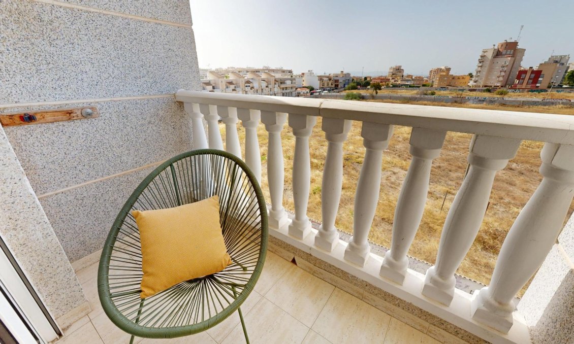Resale - Apartment -
Torrevieja - Estacion De Autobuses