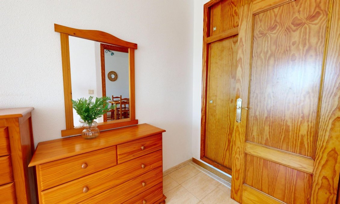 Resale - Apartment -
Torrevieja - Estacion De Autobuses