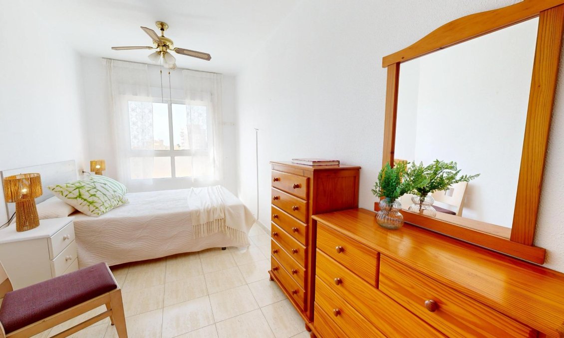 Resale - Apartment -
Torrevieja - Estacion De Autobuses